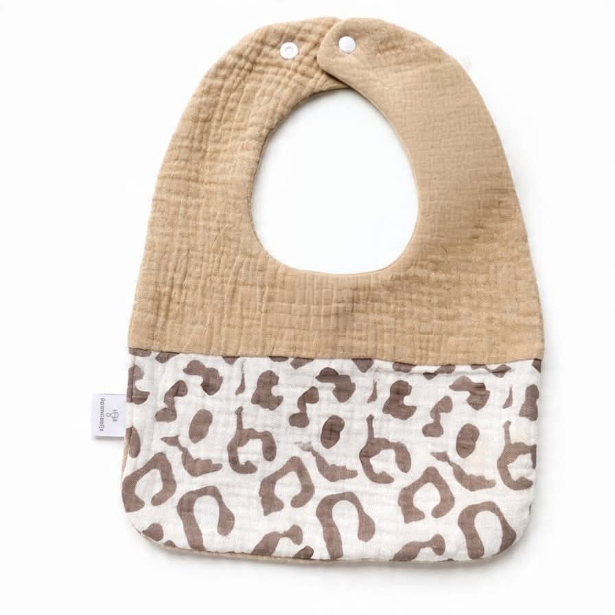 Bavoir Bi-Matière "Léopard Sauvage" 🐆